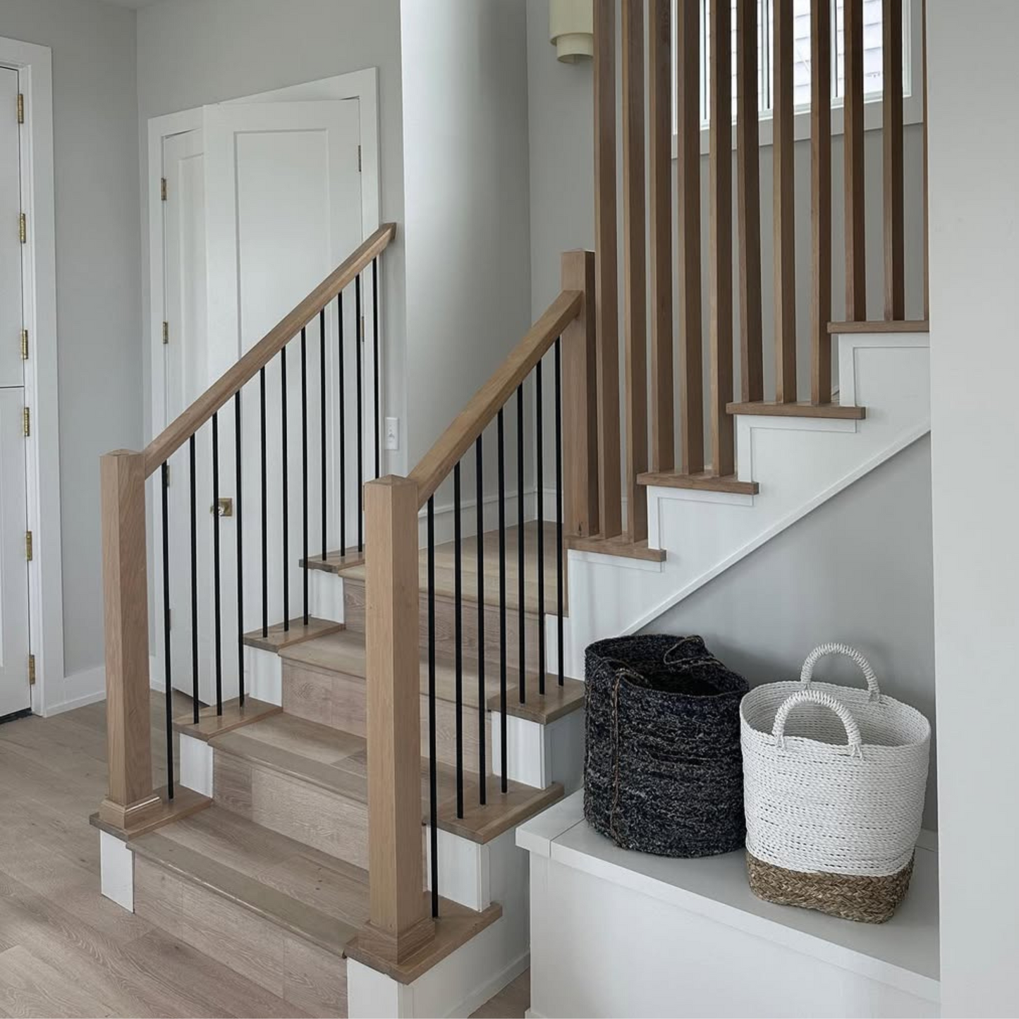 Plain 5/8" Solid Round Baluster