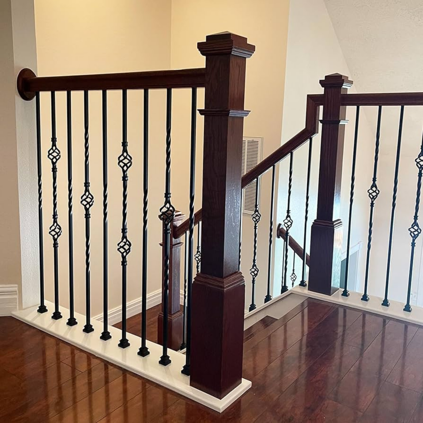 Single Twist 1/2" Solid Square Shaft Baluster