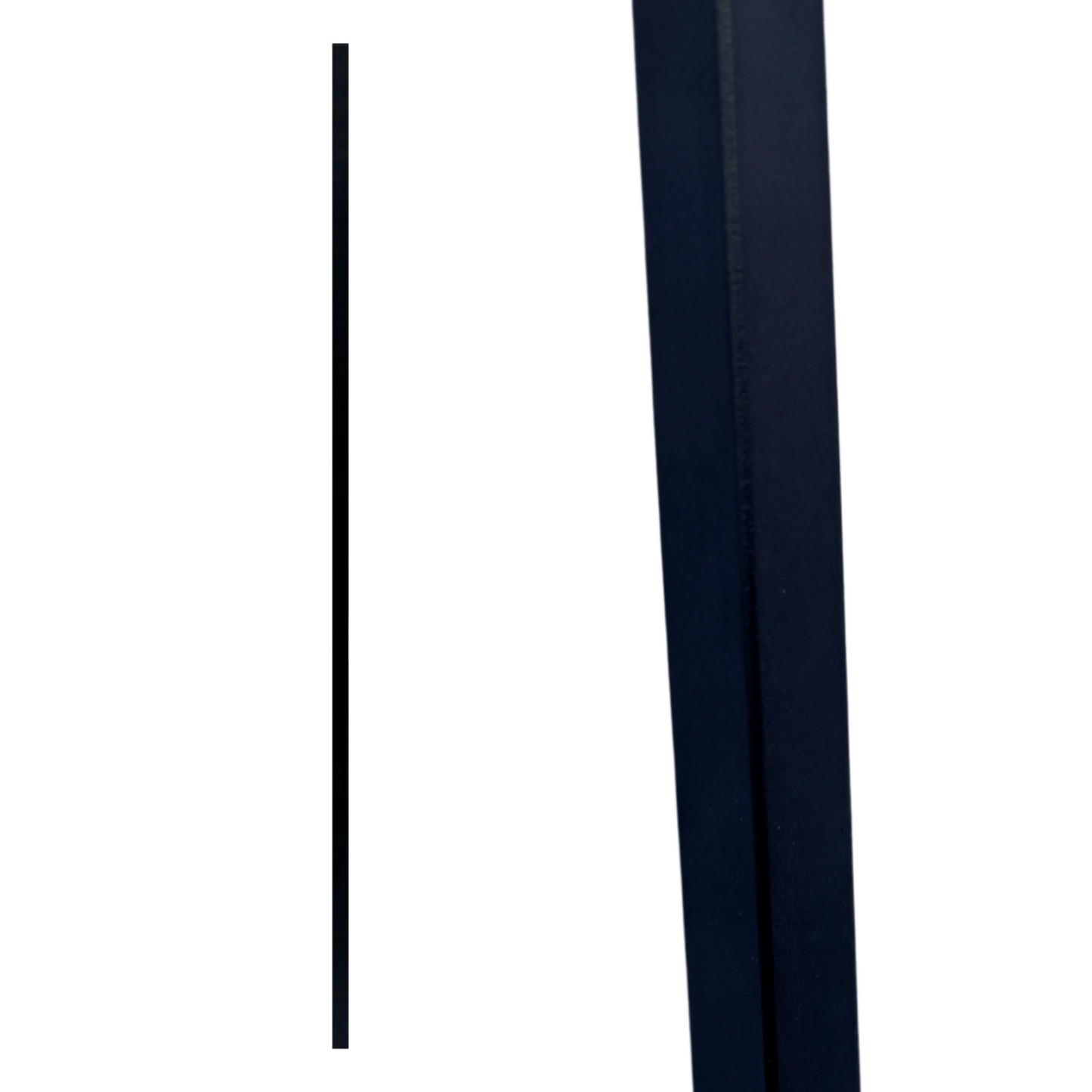 Balustre à tige carrée en métal creux de 1/2 po