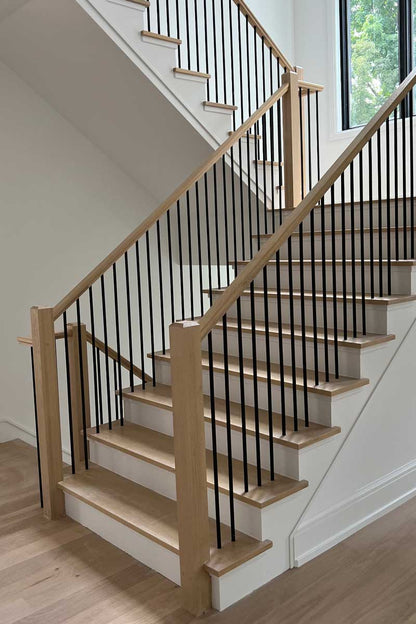 Balustre rond massif uni de 9/16 po 